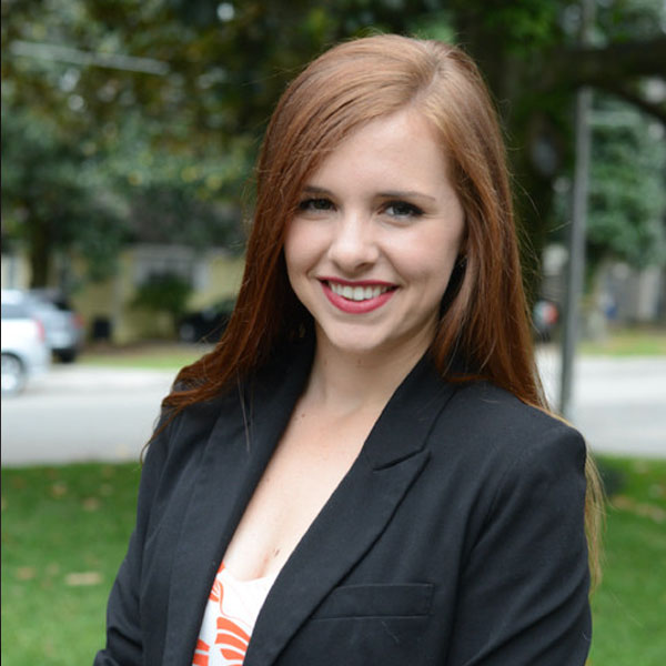 Faculty Member Leslie Sorrentino