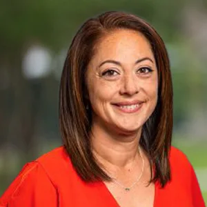 Faculty Member Amanda Bolcar